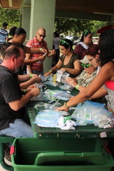 Solstice Benefits Employees Assemble Dental Care Packages for U.S. Service Members Through Operation Gratitude