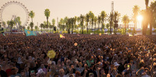 Virtual Crowd in Moshpit Festival