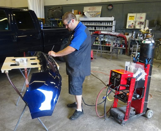 Autobody News: Metro Ford Collision Center Calls Polyvance's Plastic Welder a "Game Changer"