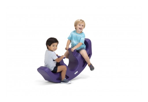 Simplay3 Presents a Modern Variation of the Classic Teeter Totter Toy