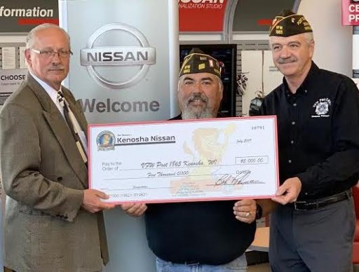 Kenosha Nissan Donates $5,000 to Local VFW