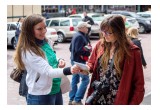 Volunteers from the Seattle chapter of The Way to Happiness Foundation share the universal message of The Way to Happiness. 