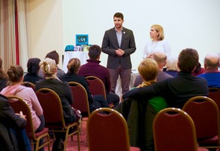 Volunteers from the Church of Scientology Mission of Skopje kicked off their Drug-Free World chapter with the help of Drug-Free World Hungary and the Church of Scientology Budapest.