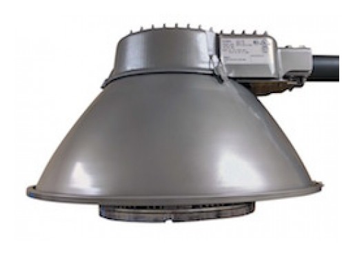 FDOT Approves Florida Made LED High Mast Luminaire