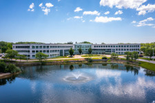 Bannockburn Corporate Center- Bannockburn, IL