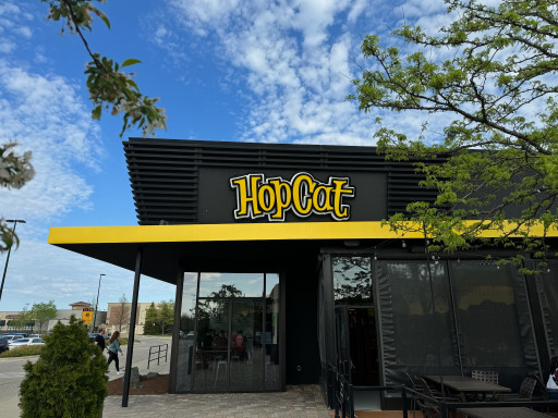 Hopcat Hosts Ribbon-Cutting Ceremony of New Clinton Township Location With Local Community and Business Leaders, May 9