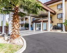 Comfort Inn Red Bluff Entry