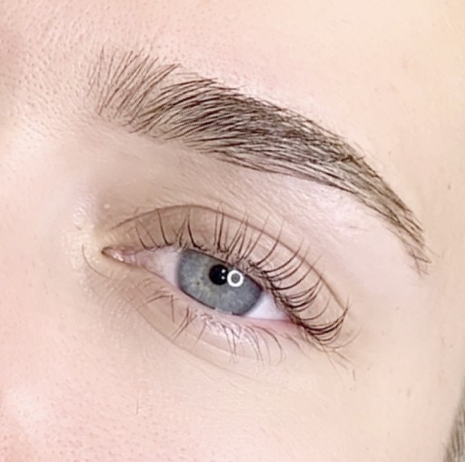 Brows By Naomi - Newest Eyebrow Waxing, Threading, and Keratin Lash Lift Salon in Santa Monica