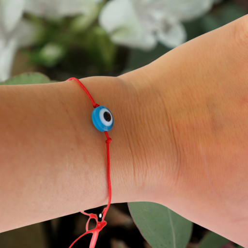 E Woman Supports Oppressed Women in Uzbekistan Through Bright Soul Bracelet Project