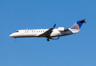 Air Wisconsin CRJ-200