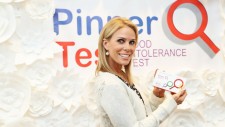 Cheryl Hines Posing With Pinnertest at the Kari Feinstein Style Lounge