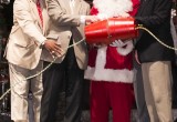 (L-R) Clearwater City Manager Bill Horne, Clearwater Mayor George Cretekos, Santa, Clearwater City 