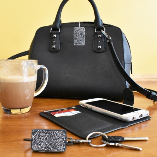 Finders Key Purse Plus™ Brings Safety Into the Bluetooth Tracking Space