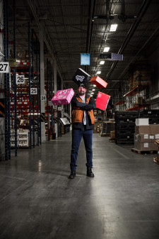 Bulu CEO Paul Jarrett in a Bulu Fulfillment Center