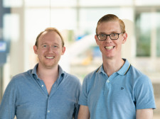 Jeroen Nieuwenhuis (right) next to former Nostics CEO (now CFO) Vincent Laban