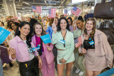 Pyramid Welcomes Primark to Walden Galleria