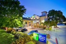 Holiday Inn Express & Suites, Paso Robles CA