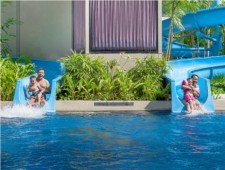 Novotel Phuket Surin Beach - Phuket Family Hotel