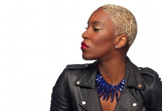 Liv Warfield