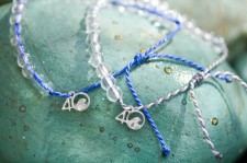 Razny Jewelers Offers 4Ocean Bracelets to Customers in Chicagoland and Beyond