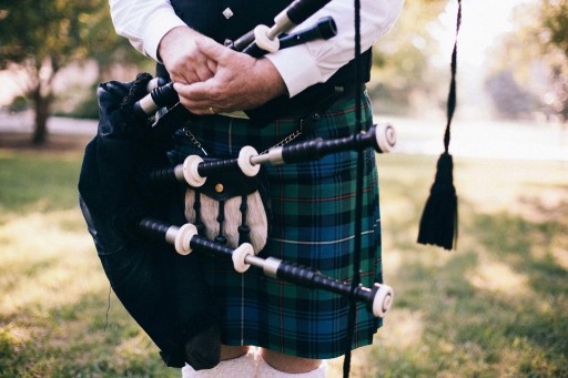 Support the Scottish American Military Society at the 2018 Tartan Day Ceilidh