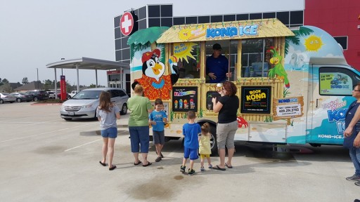 Altus ERs Kick Off Spring Break With Free Snow Cones