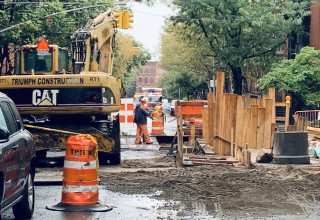 WATER & SEWER MAIN CONSTRUCTION