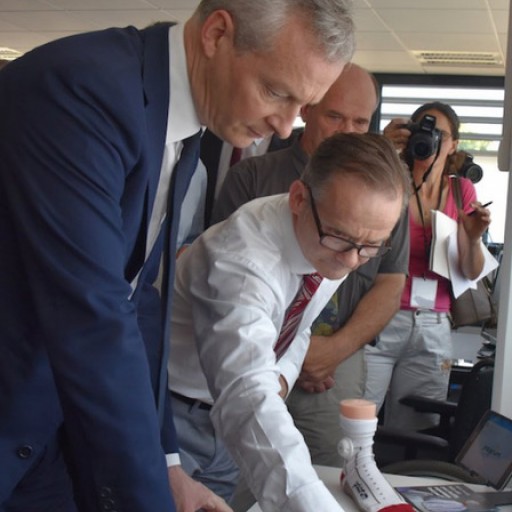 French Minister of Economy and Finance Views Palarum's PUP™ Smart Sock Technology