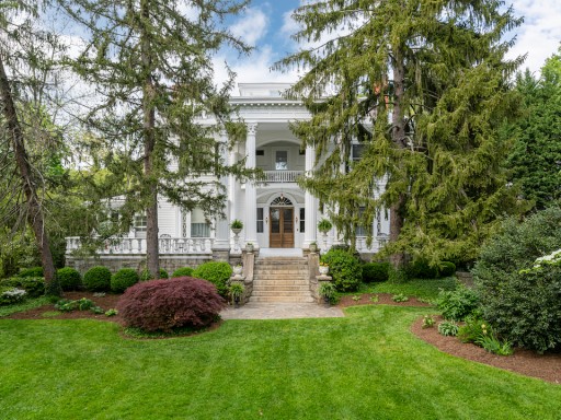 ASHEVILLE'S HISTORIC ALBEMARLE INN ENTERS MARKET FOR $2.6 MILLION