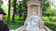 Jules Verne Tomb