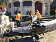 Scientology Volunteer Ministers helped La Tuna Canyon residents recover from the January 2018 mudslides.