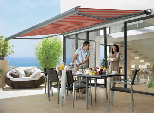 Retractable Awnings Growing in Popularity As A Home Add-On