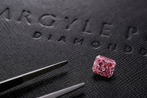 Leibish & Co. Wins Extraordinary 2.34ct Fancy Intense Pink Diamond at Prestigious Argyle Diamond Tender