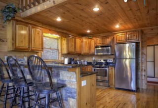 HomeEscape Cabin Rental in Blue Ridge, GA