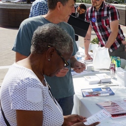 Scientology Volunteer Ministers Disaster Preparedness Fair Helps Combat Record Homelessness